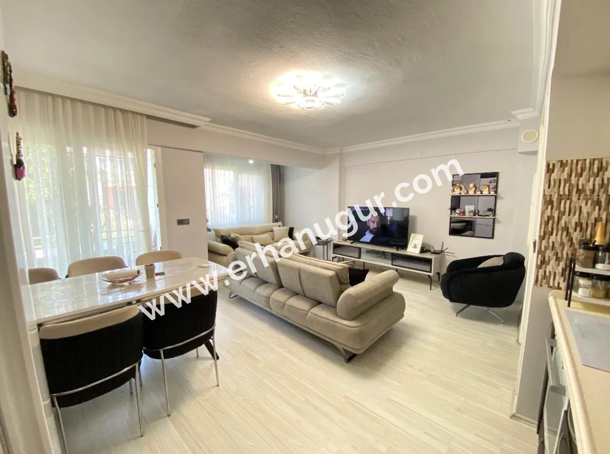 2 1 Apartment For Sale 250Mt To The Sea With Parking In Seferihisar Ürkmez