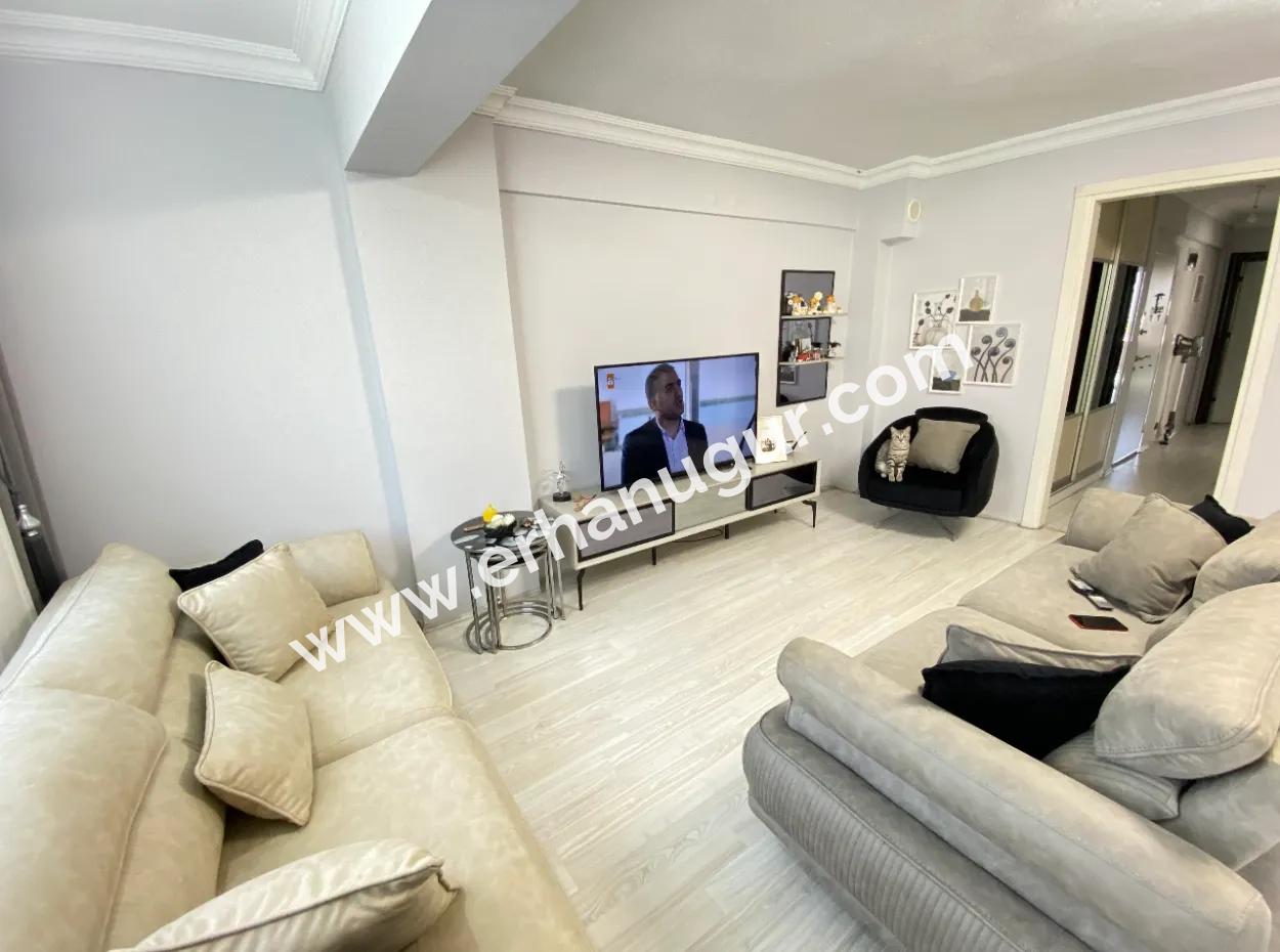 2 1 Apartment For Sale 250Mt To The Sea With Parking In Seferihisar Ürkmez