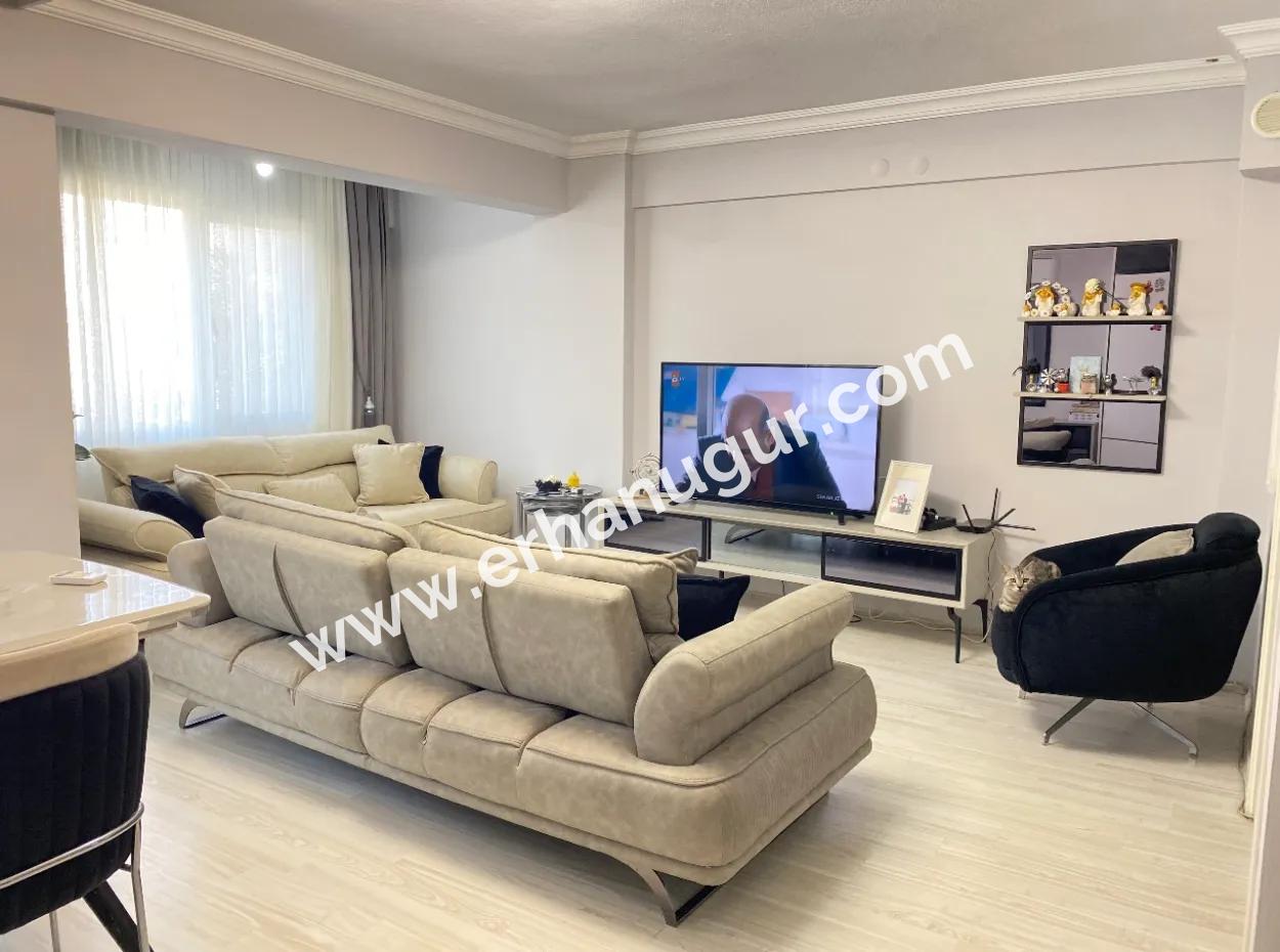 2 1 Apartment For Sale 250Mt To The Sea With Parking In Seferihisar Ürkmez