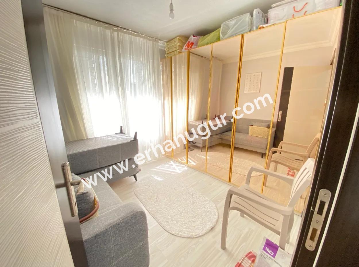 2 1 Apartment For Sale 250Mt To The Sea With Parking In Seferihisar Ürkmez