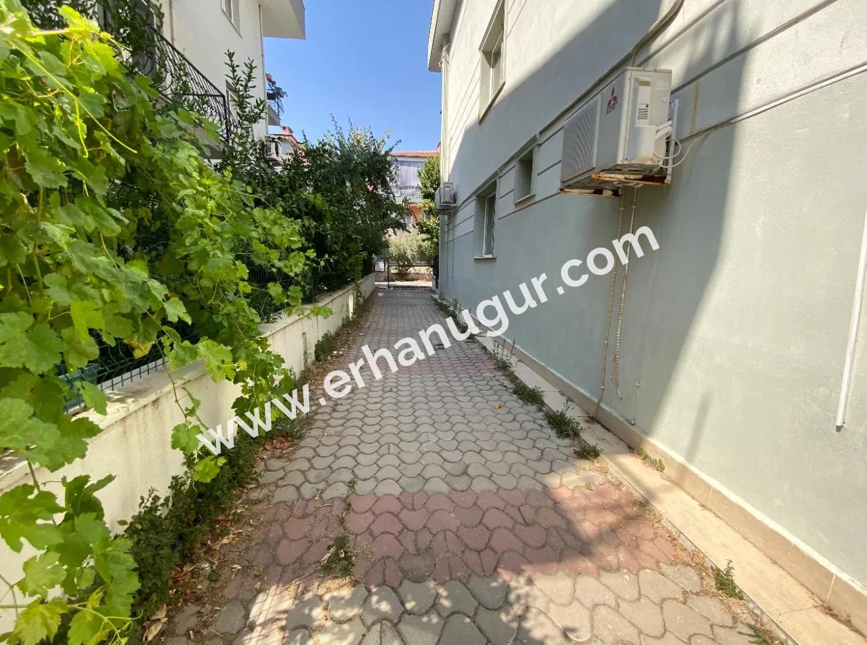 2 1 Apartment For Sale 250Mt To The Sea With Parking In Seferihisar Ürkmez