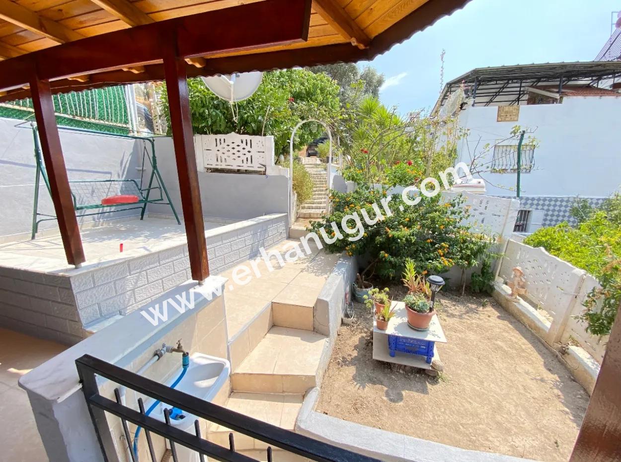 1 1 Apartment For Sale With Corner Façade On The Sea Side In Seferihisar Ürkmez