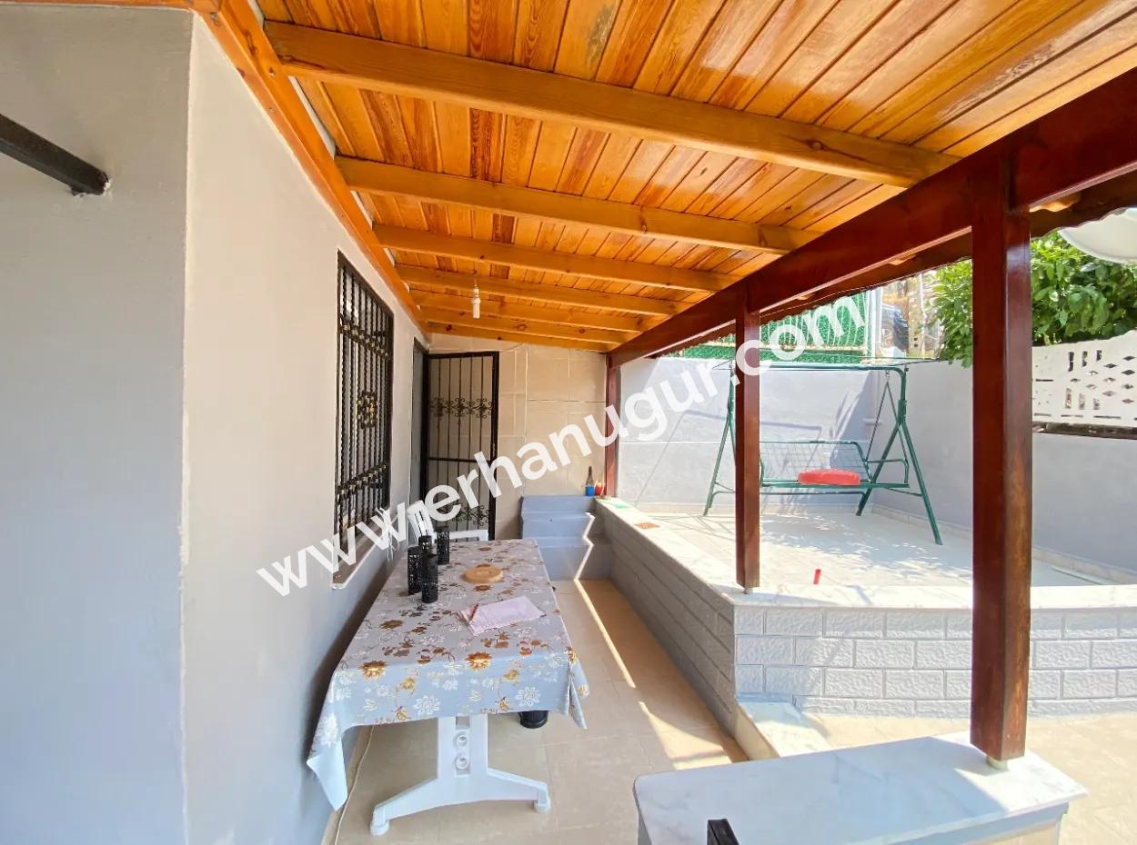 1 1 Apartment For Sale With Corner Façade On The Sea Side In Seferihisar Ürkmez