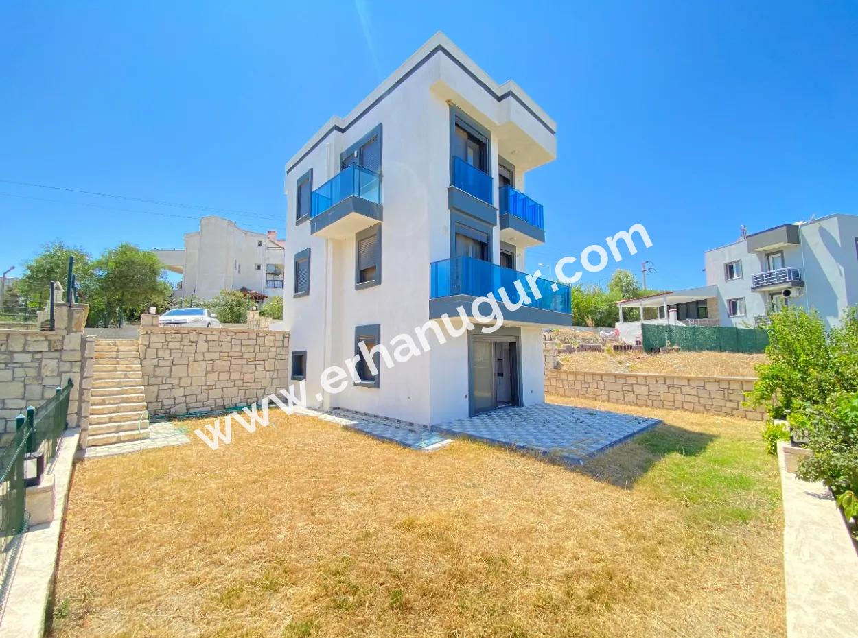 4 2 Villas For Sale With Full Sea View In Akarcada