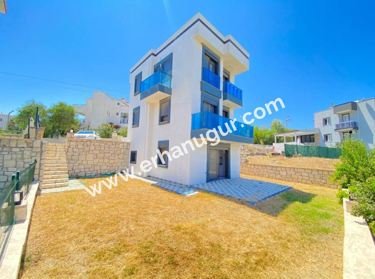 4 2 Villas For Sale With Full Sea View In Akarcada