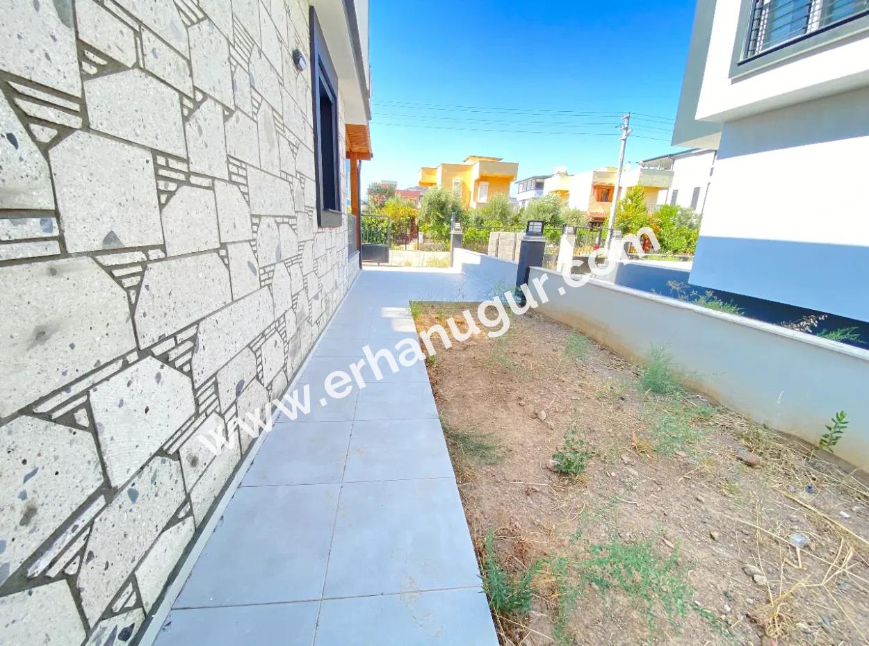 Corner Villa In Seferihisar Doğanbey 750Mt For Sale To The Sea 3 1