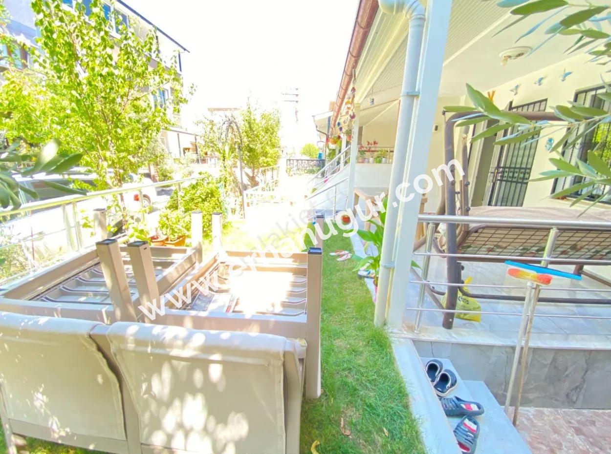 3 1 Villa For Sale 300Mt Spacious To The Sea In Seferihisar Doğanbey