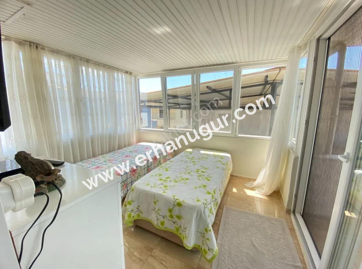 3 1 Villa For Sale 300Mt Spacious To The Sea In Seferihisar Doğanbey