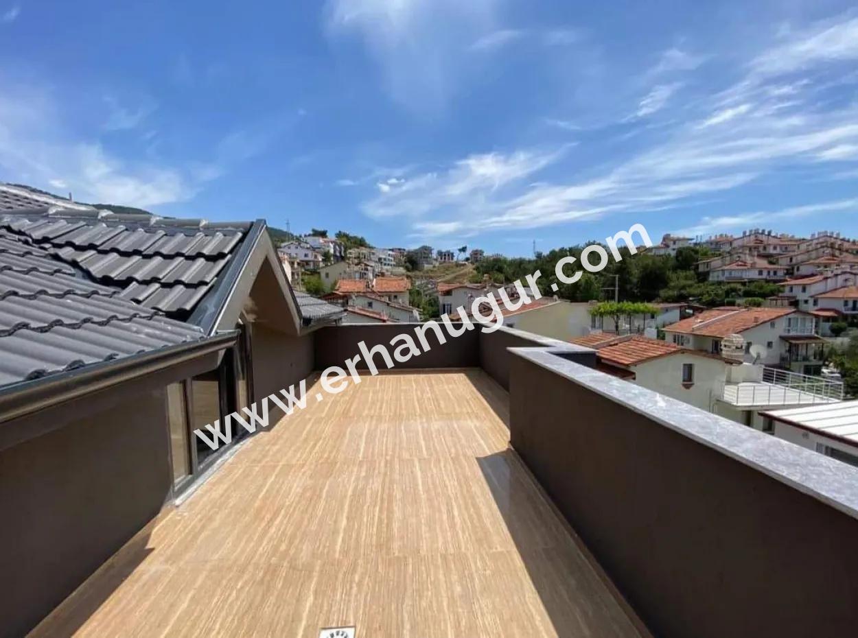 Ozderede 3 1 Villa For Sale With Geneş Bahceli