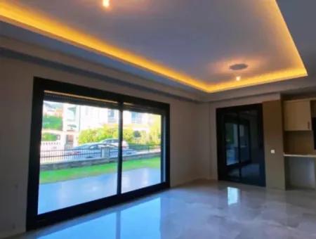 Sea Side, Corner, Big Gardenfor Sale 3 1 Villas