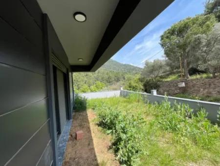 3 1 Villa For Sale With Modern Architect Within Walking Distance Of The Sea In Ozdere