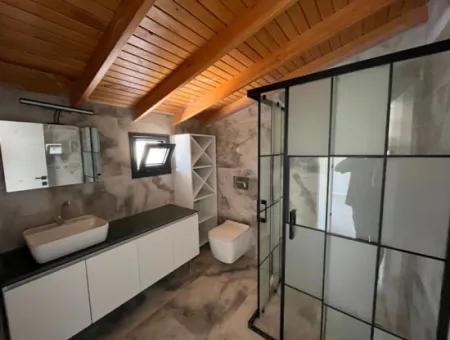 3 1 Villa For Sale With Modern Architect Within Walking Distance Of The Sea In Ozdere