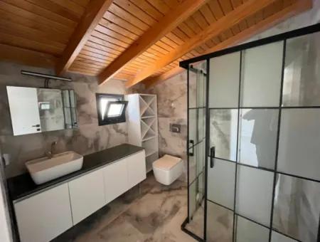 3 1 Villa For Sale With Modern Architect Within Walking Distance Of The Sea In Ozdere