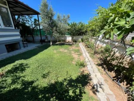 Single Detached 4 1 Villa Within 205 Meters In Doğanbey