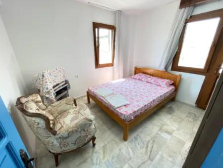 2 1 Apartment For Sale 50M From The Beach In Seferihisar Ürkmez