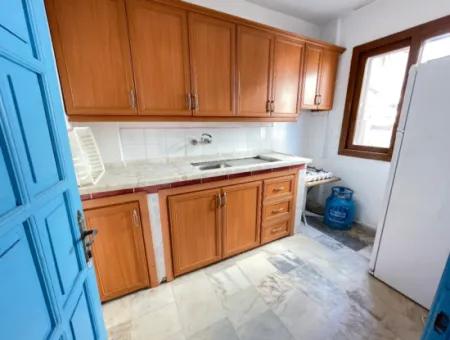 Spacious Sale Deal 2 1 Apartment With Large Garden 50M From The Beach In Ürkmez