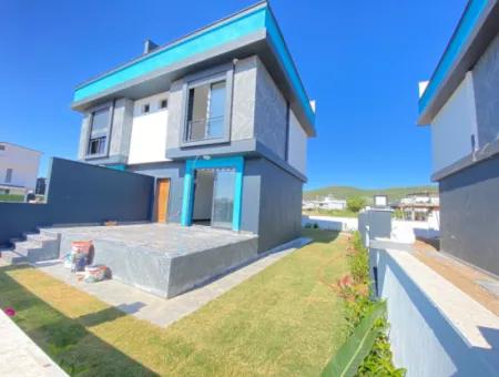 2 1 Villa For Sale With Underfloor Heating 500 Meters To The Sea In Doganbey