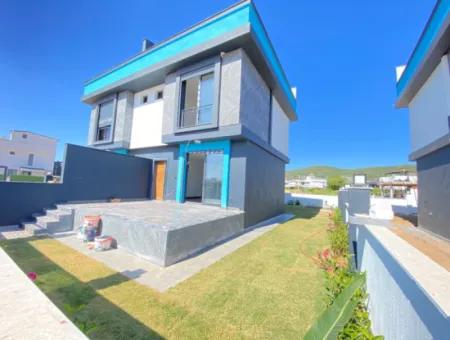 2 1 Villa For Sale With Underfloor Heating 500 Meters To The Sea In Doganbey