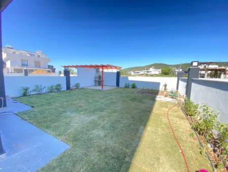 2 1 Villa For Sale With Underfloor Heating 500 Meters To The Sea In Doganbey