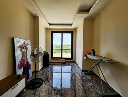 Single Detached 3 1 Villa With Sea View In Ürkmez