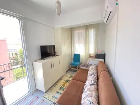 2 1 Apartment For Sale In The Center Of Ürkmez 350M Large Spacious Structure To The Sea