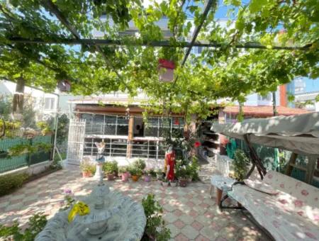 2 1 Apartment For Sale In Ürkmez With 350Mt Garden To The Sea In The Center