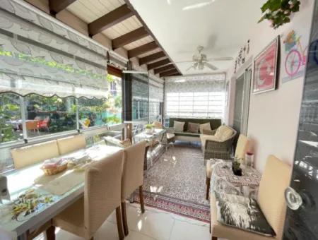 2 1 Apartment For Sale In Ürkmez With 350Mt Garden To The Sea In The Center