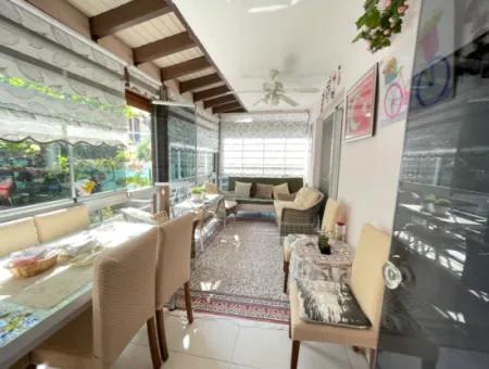 2 1 Apartment For Sale In Ürkmez With 350Mt Garden To The Sea In The Center