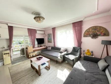 2 1 Apartment For Sale In Ürkmez With 350Mt Garden To The Sea In The Center