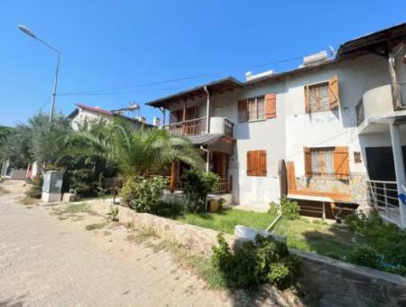 3 1 Villa For Sale On The Sea Side In Seferihisar Ürkmez
