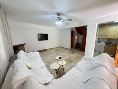 3 1 Villa For Sale On The Sea Side In Seferihisar Ürkmez