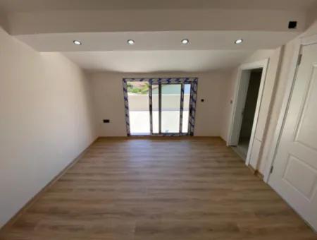 3 1 Villa In Ozdere Within Walking Distance Of The Sea With A Big Garden