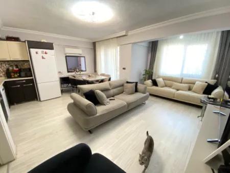 2 1 Apartment For Sale 250Mt To The Sea With Parking In Seferihisar Ürkmez