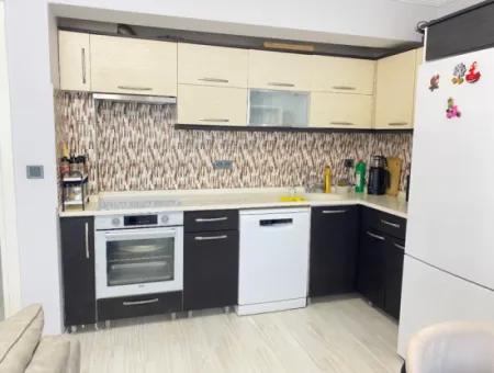 2 1 Apartment For Sale 250Mt To The Sea With Parking In Seferihisar Ürkmez