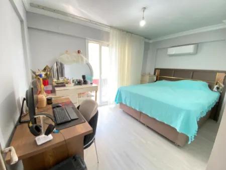 2 1 Apartment For Sale 250Mt To The Sea With Parking In Seferihisar Ürkmez