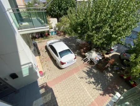 2 1 Apartment For Sale 250Mt To The Sea With Parking In Seferihisar Ürkmez
