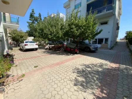 2 1 Apartment For Sale 250Mt To The Sea With Parking In Seferihisar Ürkmez