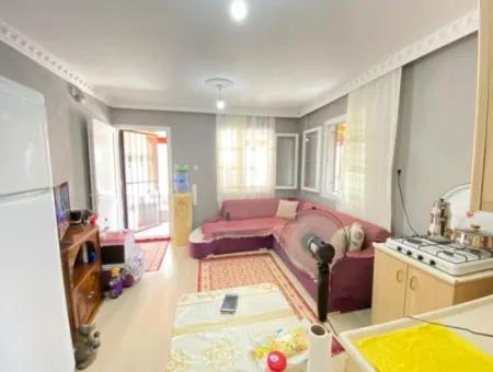 1 1 Apartment For Sale With Corner Façade On The Sea Side In Seferihisar Ürkmez