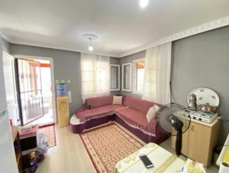 1 1 Apartment For Sale With Corner Façade On The Sea Side In Seferihisar Ürkmez