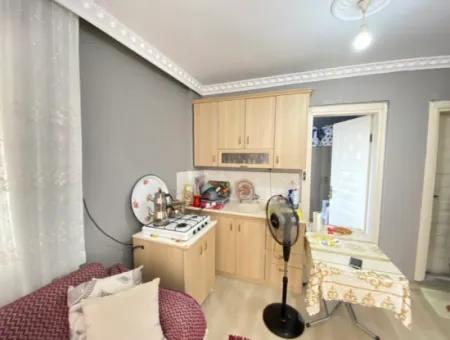 1 1 Apartment For Sale With Corner Façade On The Sea Side In Seferihisar Ürkmez