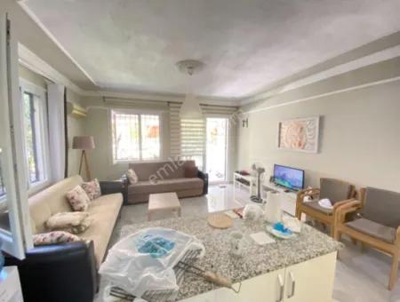 3 1 Villa For Sale 300Mt Spacious To The Sea In Seferihisar Doğanbey