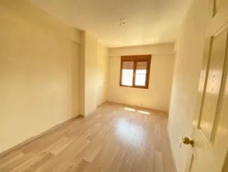 2 1 Apartment For Sale In Menderes Gümüldür Çarşı Center At No Cost!