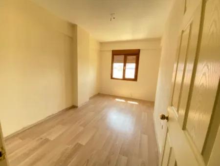 2 1 Apartment For Sale In Menderes Gümüldür Çarşı Center At No Cost!