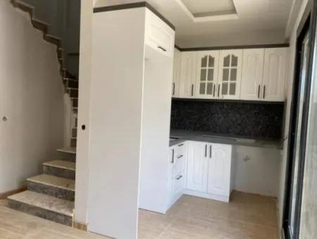 Ozderede 3 1 Villa For Sale With Geneş Bahceli