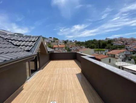 Ozderede 3 1 Villa For Sale With Geneş Bahceli