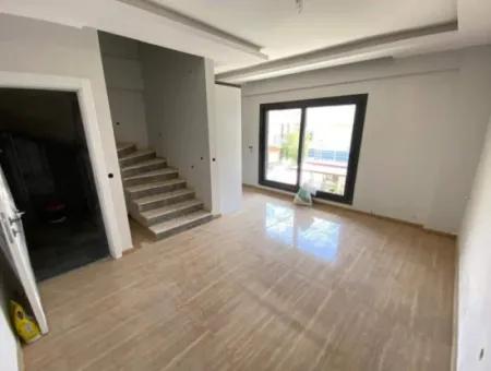 Ozderede 3 1 Villa For Sale With Geneş Bahceli