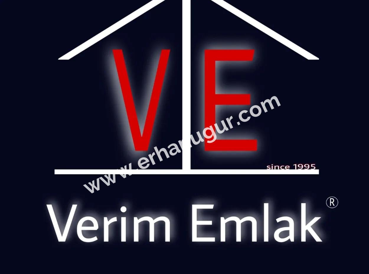 Deniz Tarafı, Köşe, Büyük Bahçelisatılık 3+1 Villa