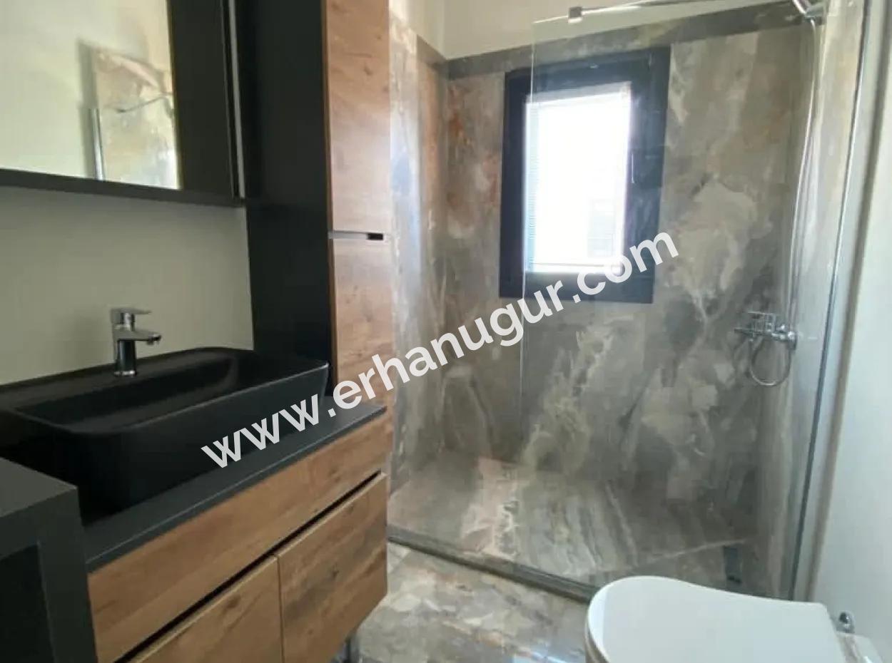 Sefirihisar Doğanbeyde Site İçinde Satılık 3+1 Yazlık