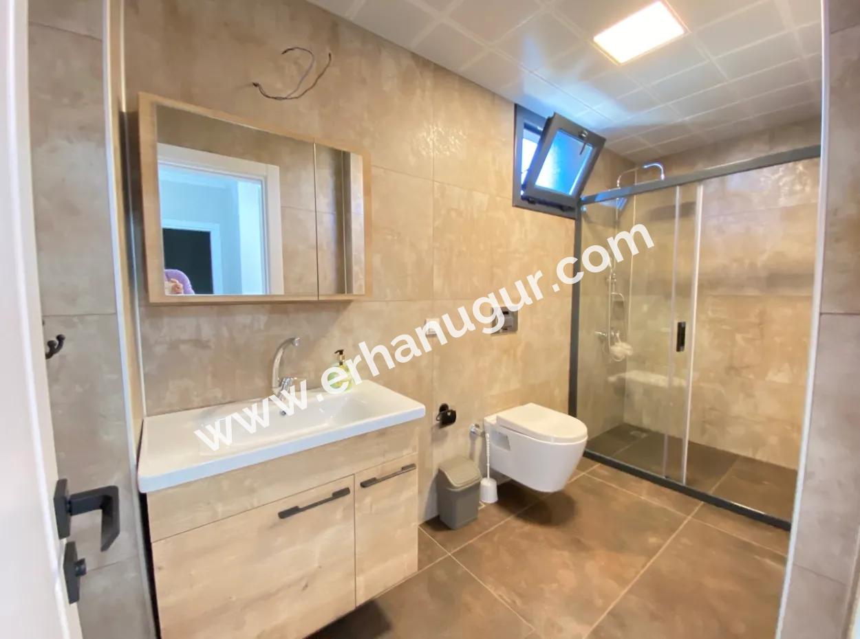 Doğanbey De Tek Mustakil Yerden Isıtma Ultra Lüx Satılık 3+1 Villa