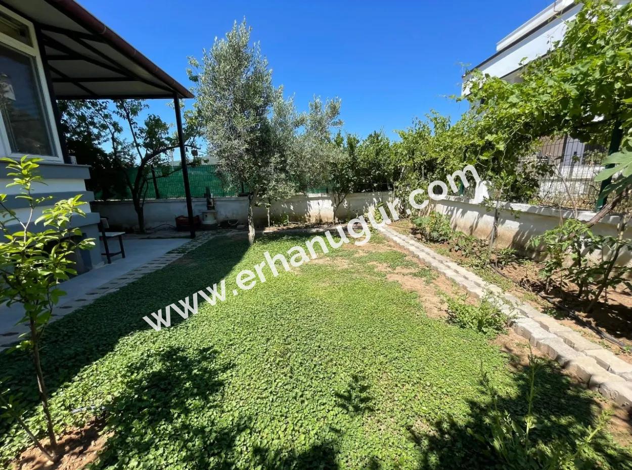 Doğanbey De 205 Metre İçinde Tek Müstakil 4+1 Villa